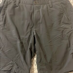 Under Armour Gray Flat Front Shorts Lightweight Design